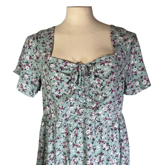 NWT BloomChic Floral Tiered Midi Dress Light Blue Pink Square Neck Pockets US 12 - Picture 4 of 12